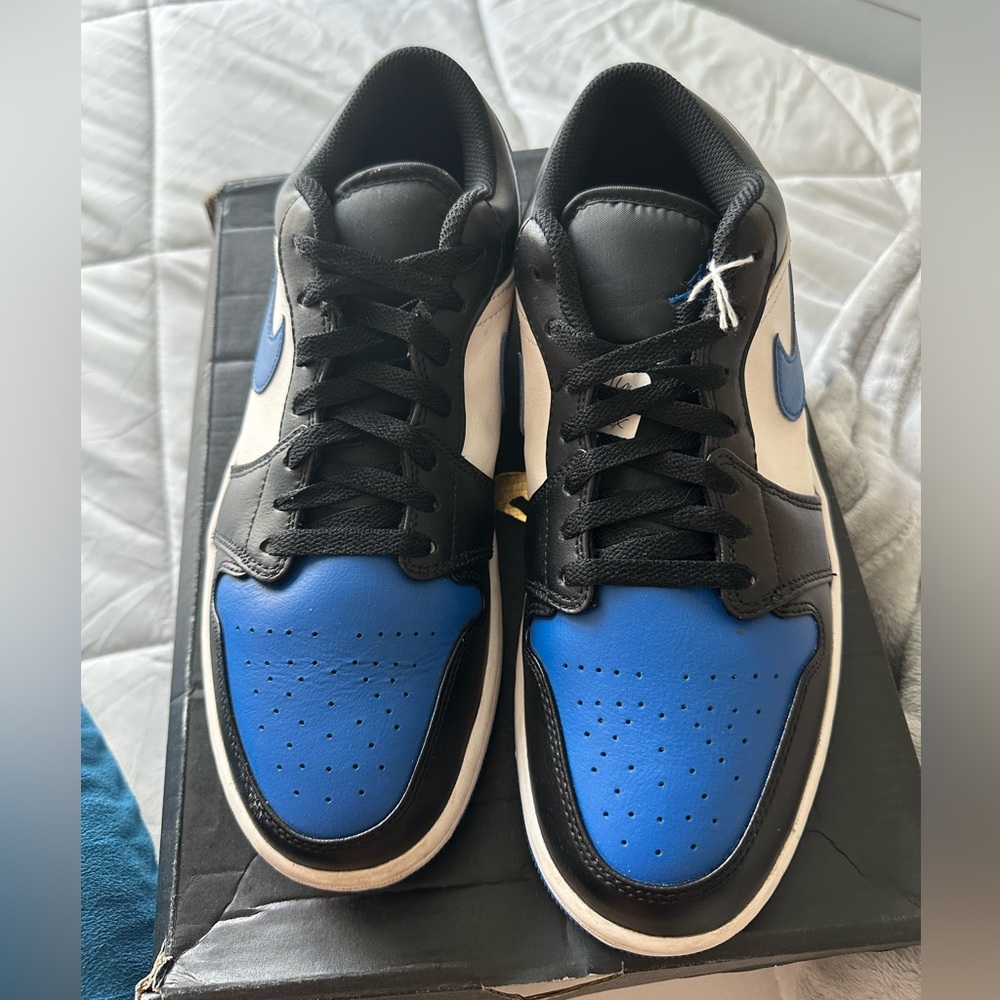 Air Jordan low royal size 9 - Picture 4 of 11